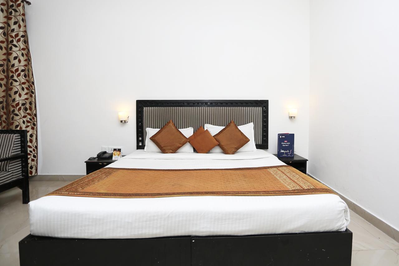 Oyo 1672 Hotel The Pearl 穆索里 外观 照片