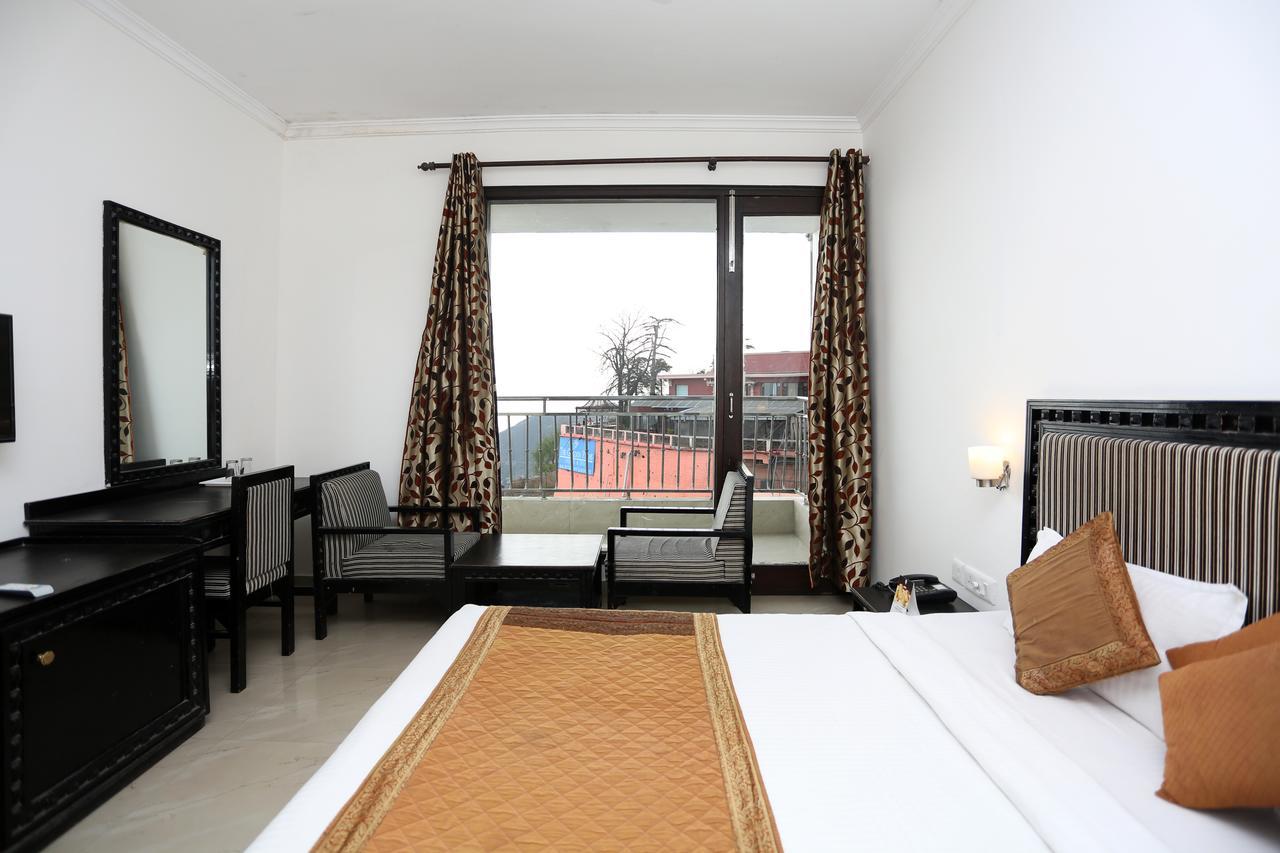 Oyo 1672 Hotel The Pearl 穆索里 外观 照片
